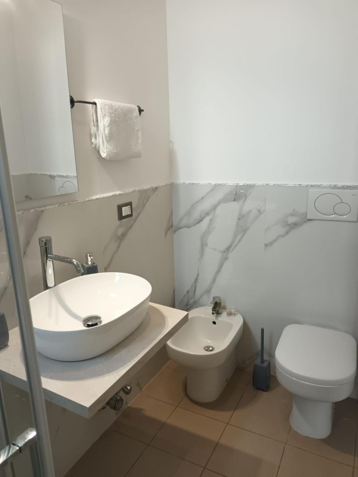 San Donato Apartment Turin Bagian luar foto