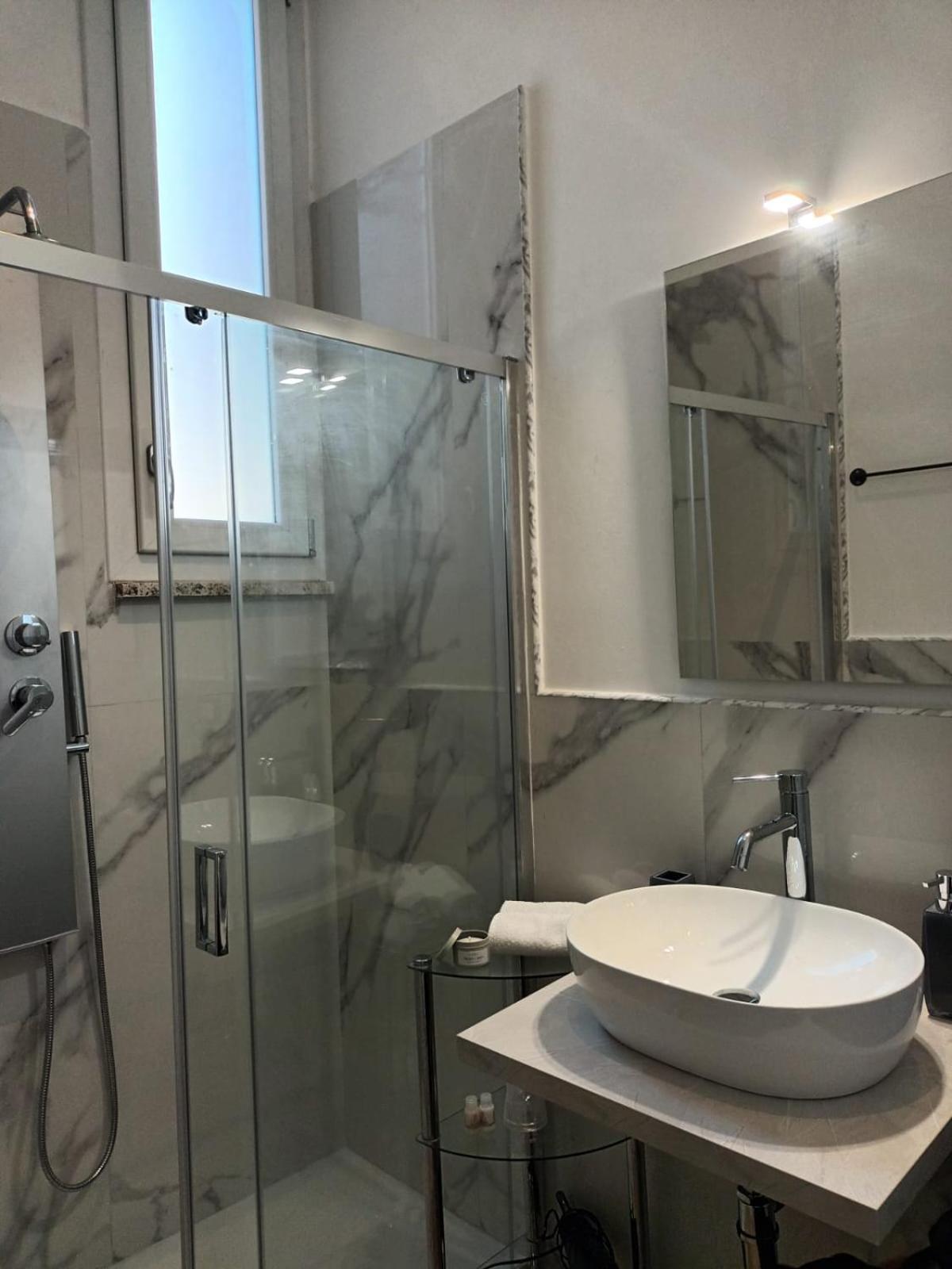San Donato Apartment Turin Bagian luar foto
